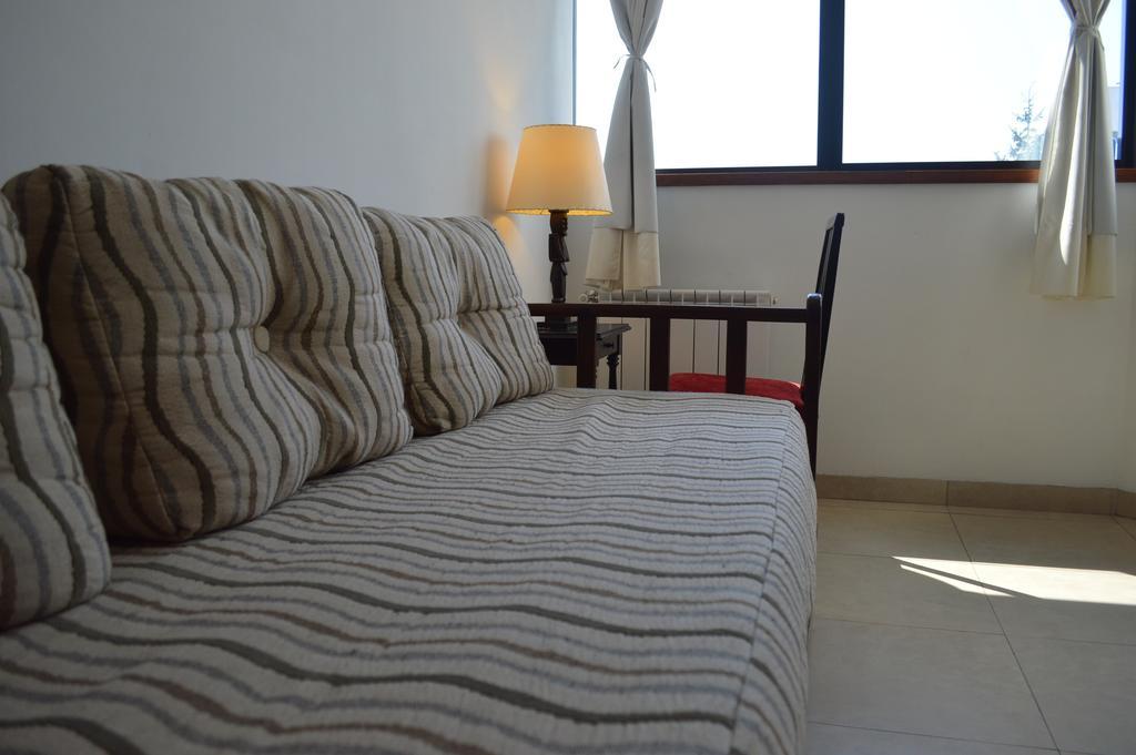 Apartamentos Cardinal Bariloche الغرفة الصورة
