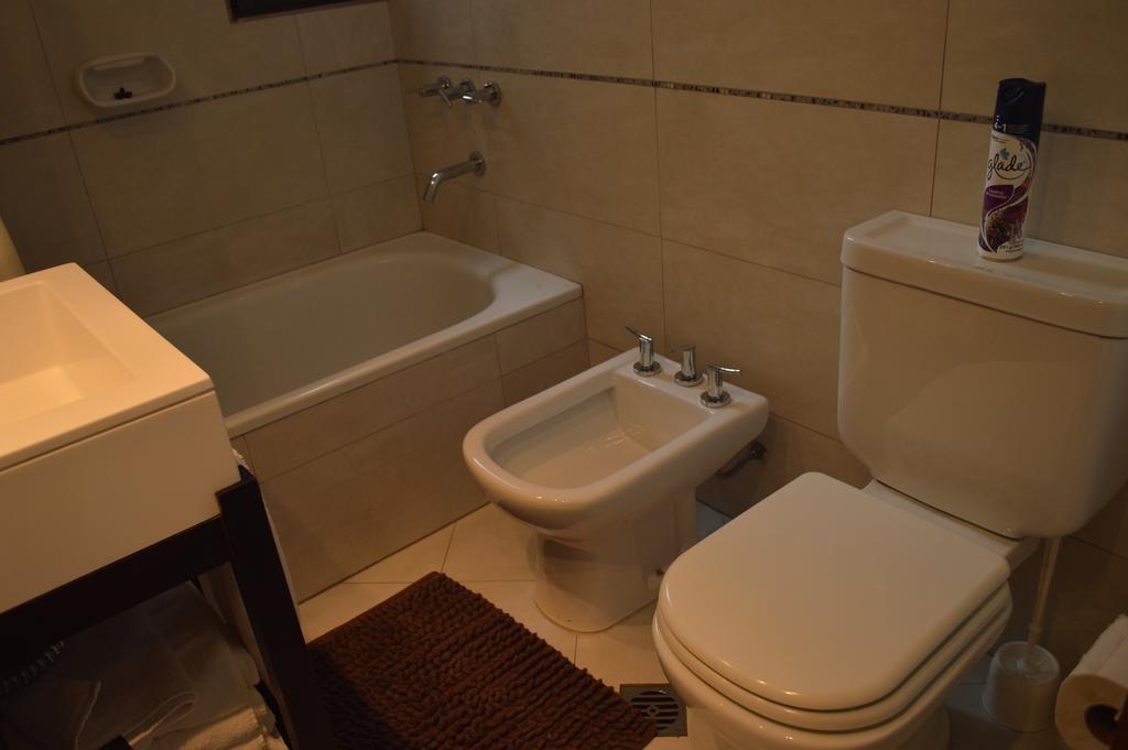 Apartamentos Cardinal Bariloche الغرفة الصورة