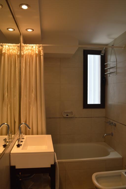 Apartamentos Cardinal Bariloche الغرفة الصورة