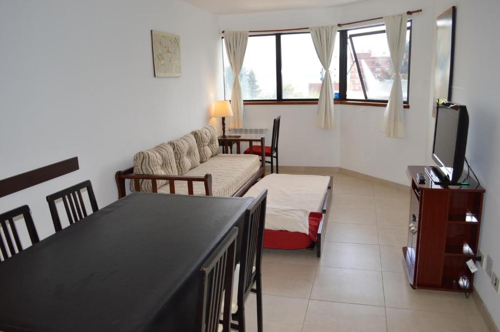 Apartamentos Cardinal Bariloche الغرفة الصورة